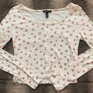 Forever 21 floral cropped button long sleeve